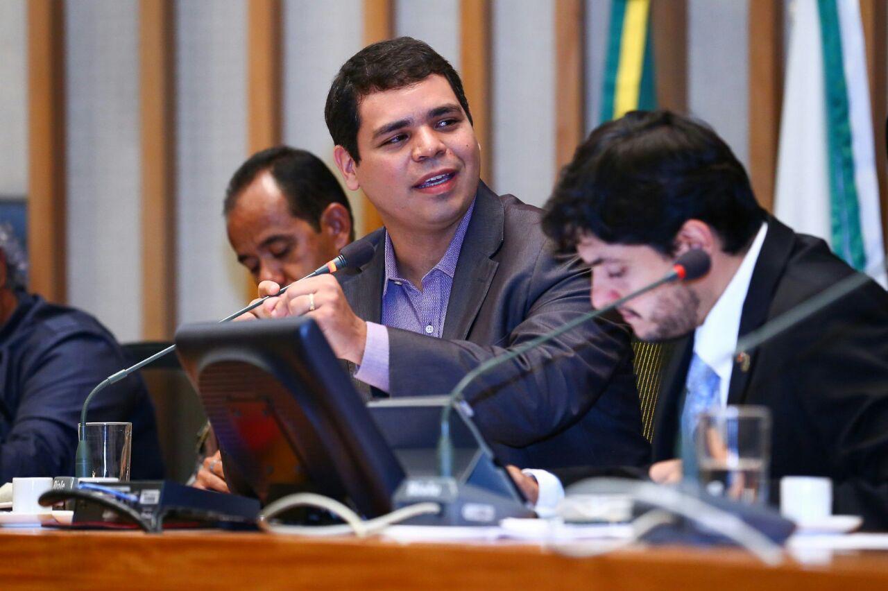 Defensor Kleber amplia defesa dos servidores públicos e dos concurseiros no Distrito Federal